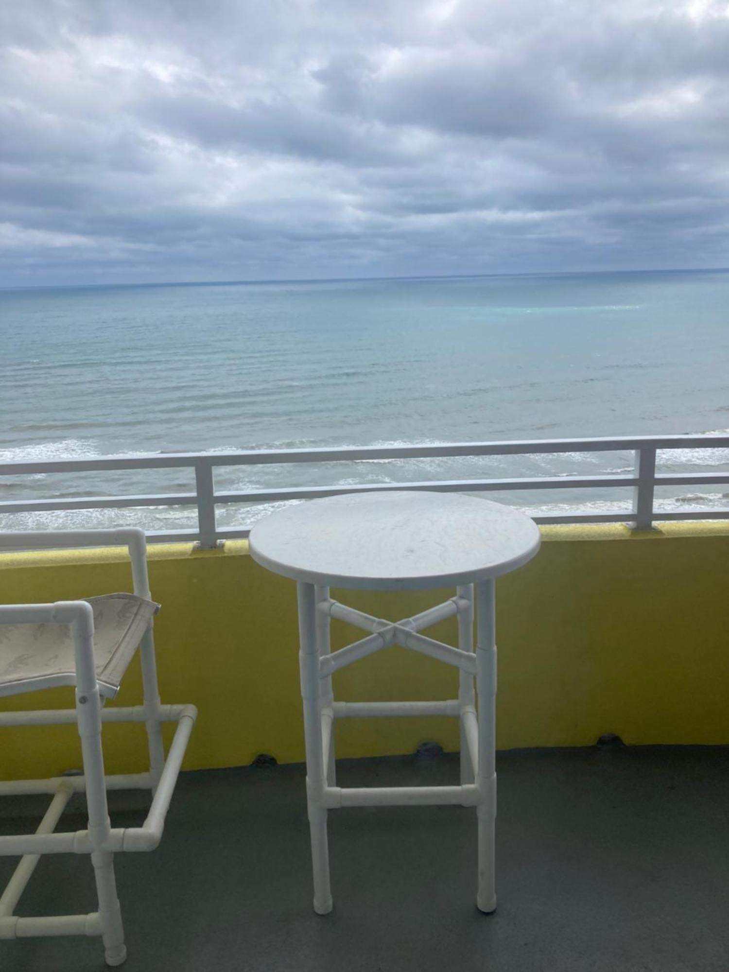Ocean Walk Resort - Remarkable Ocean Front View 데이토나 비치 외부 사진